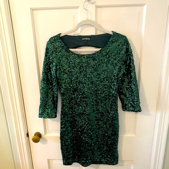 Express, green sequin size 2 dress. - Picture 1 of 2